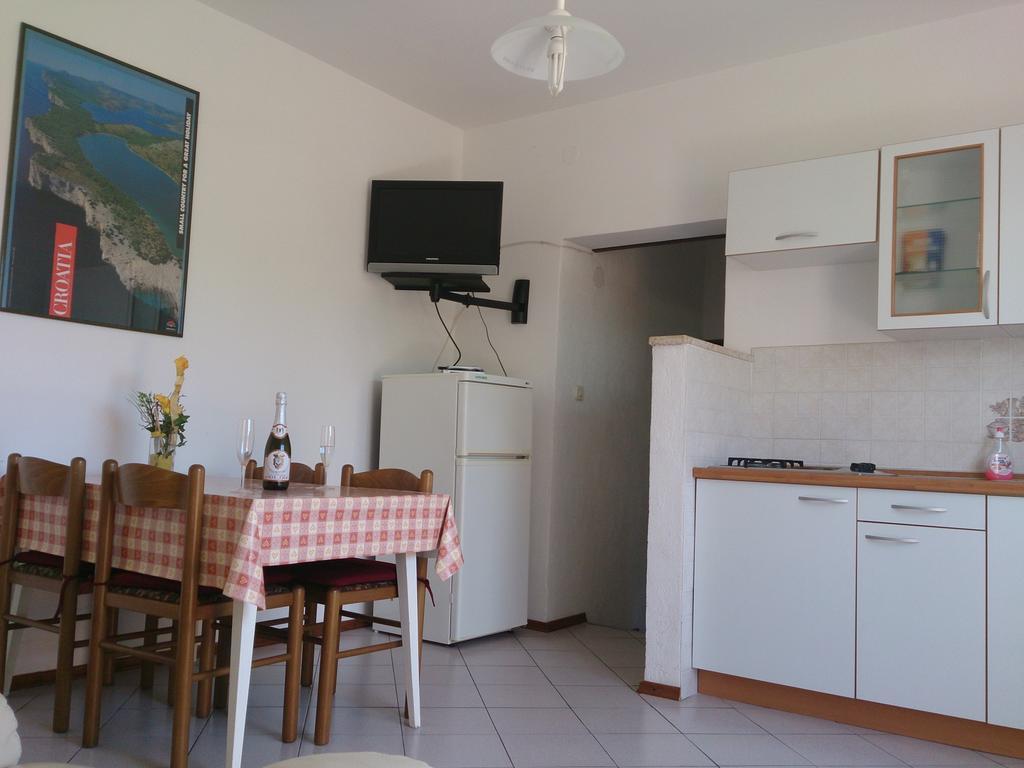 Apartments Valentino Супетарска-Драга Номер фото